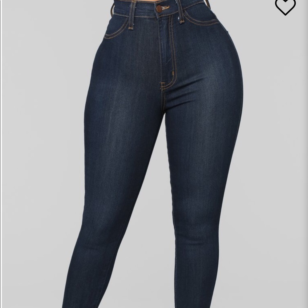 Dark wash denim Jeans FASHIONNOVA